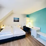 Bed & Breakfast Haus Zur Heimat 3*