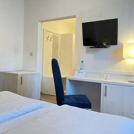 Bed & Breakfast Haus Zur Heimat 3*